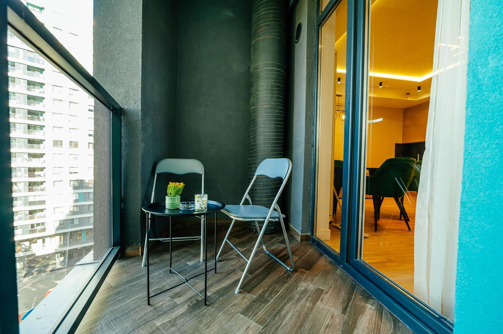 Luxury Oasis Flat Apartment Chisinau Exterior photo